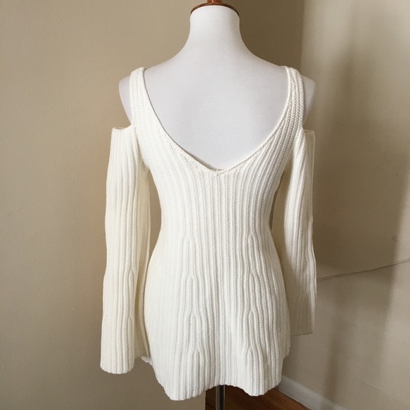 New Knitted & Knotted Open Shoulder Pullover - Picture 6 of 8